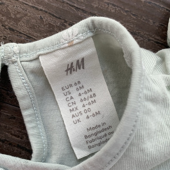 H&M Baby Girl Dress Bundle Size 4-6 Month - Picture 2 of 4